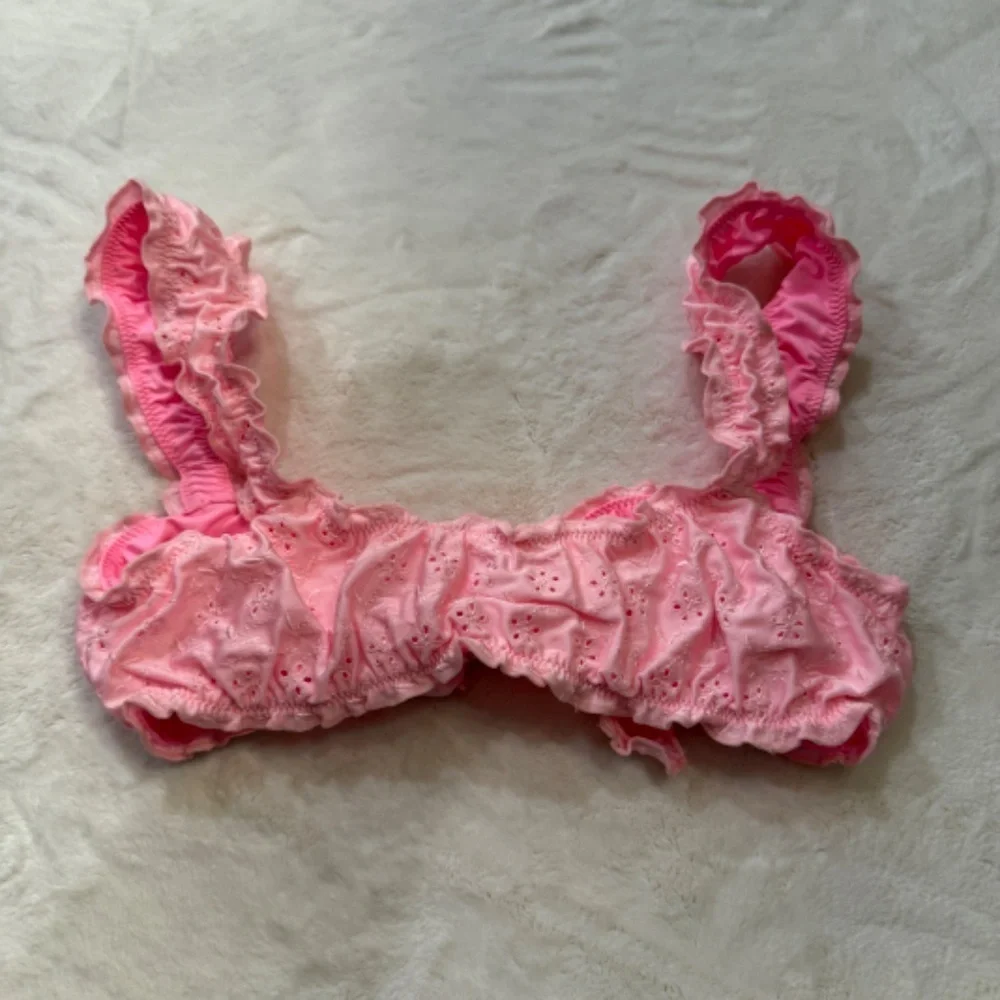 New Frankies Bikinis Colby Eyelet Shine Bikini Top Pink 31044